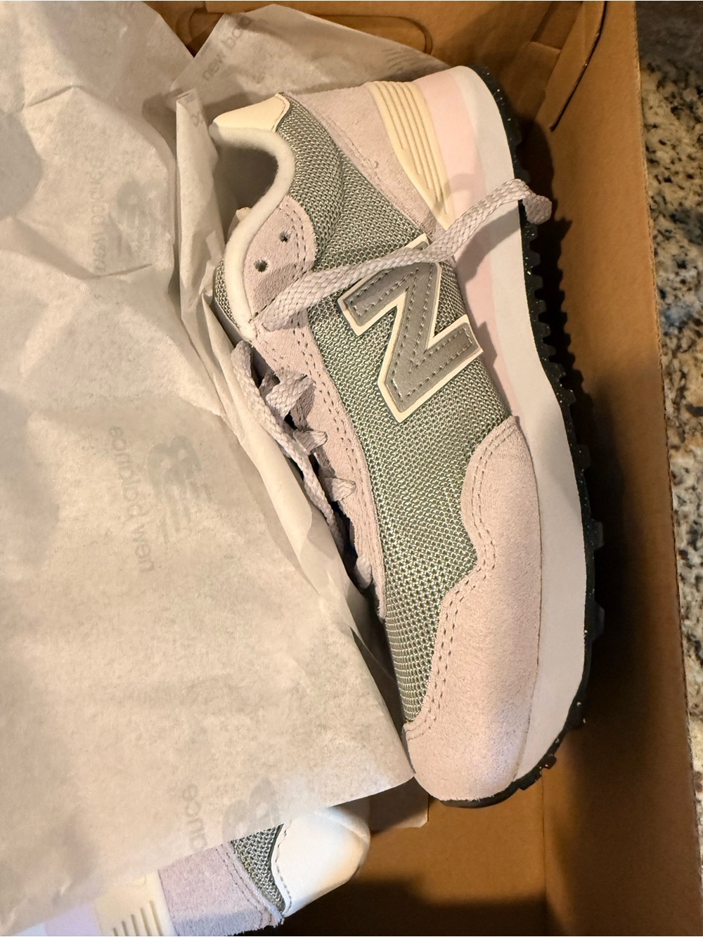 New Balance Green Grey Classic Shoe Box Label